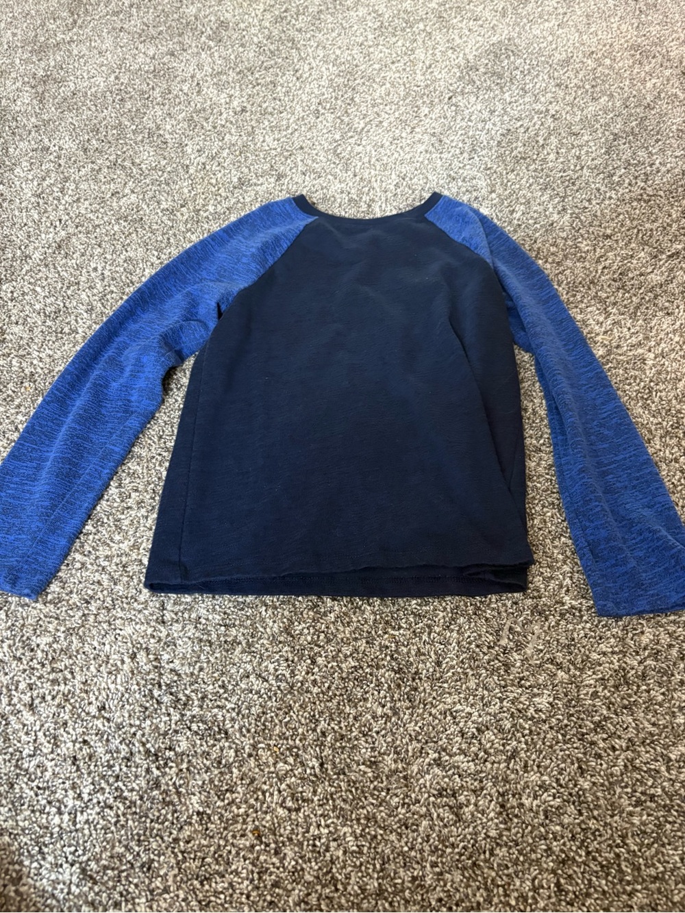 Cat & Jack Navy Body with Royal Blue Raglan Sleeves Long Sleeve Tee